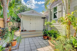 42 Palm Square, Delray Beach, FL 33483 - Photo 25