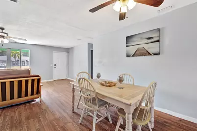 5605 Sunset Boulevard, Fort Pierce, FL 34982 - Photo 11