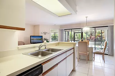 300 Crosswinds Drive #D1, Greenacres, FL 33413 - Photo 9