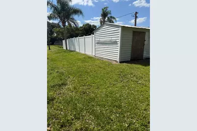 145 Liberty Way, Fort Pierce, FL 34951 - Photo 27