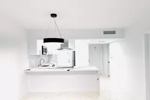 3050 N Palm Aire Dr, Pompano Beach, FL 33069 - Photo 17