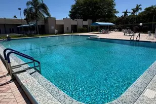 721 Lori Dr, Palm Springs, FL 33461 - Photo 3