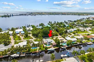 1359 SW Dyer Point Rd, Palm City, FL 34990 - Photo 57