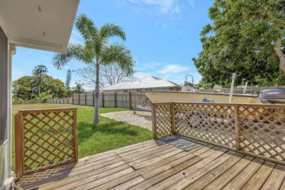691 SE Harbor View Drive, Port Saint Lucie, FL 34953 - Photo 35