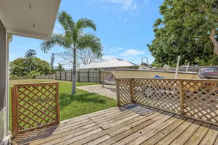 691 SE Harbor View Dr, Port Saint Lucie, FL 34953 - Photo 35