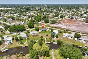 691 SE Harbor View Dr, Port Saint Lucie, FL 34953 - Photo 59