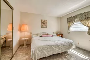 4281 NW 41st St, Lauderdale Lakes, FL 33319 - Photo 11