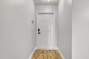 2894 Crosley Dr E, West Palm Beach, FL 33415 - Photo 7