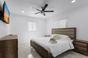 1640 Washinghton St, Hollywood, FL 33020 - Photo 23