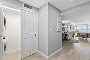 401 Lake Shore Dr, Lake Park, FL 33403 - Photo 15