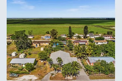 455 Janice Avenue, South Bay, FL 33493 - Photo 45