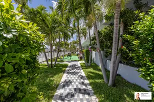 137 Golden Isles Dr, Hallandale Beach, FL 33009 - Photo 39