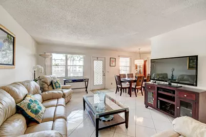 2070 Guildford D, Boca Raton, FL 33434 - Photo 7