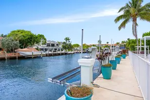 960 Dogwood Dr, Delray Beach, FL 33483 - Photo 11