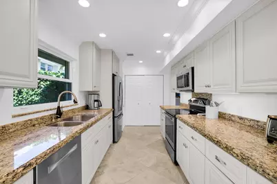4161 S US Highway 1, Unit #I2, Jupiter, FL 33477 - Photo 11