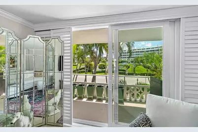 139 Sunrise Avenue, Unit #204, Palm Beach, FL 33480 - Photo 1