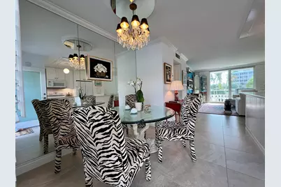 139 Sunrise Avenue, Unit #204, Palm Beach, FL 33480 - Photo 11