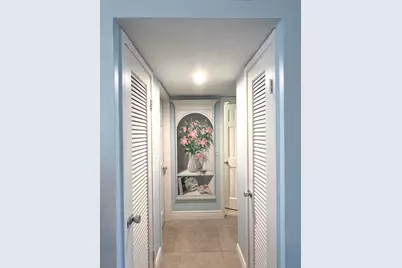 139 Sunrise Avenue, Unit #204, Palm Beach, FL 33480 - Photo 15