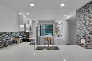 6121 Balboa Cir, Boca Raton, FL 33433 - Photo 17