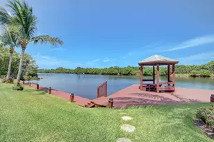 801 Kokomo Key Ln, Delray Beach, FL 33483 - Photo 15