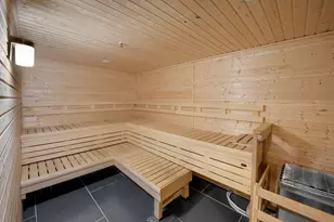 2000 Stirling Rd, Hollywood, FL 33020 - Photo 11