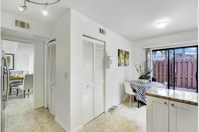 5337 Fountains Drive S, Lake Worth, FL 33467 - Photo 13