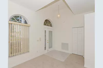 600 NW Lambrusco Drive, Port Saint Lucie, FL 34986 - Photo 7