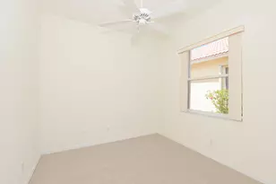 600 NW Lambrusco Dr, Port Saint Lucie, FL 34986 - Photo 35