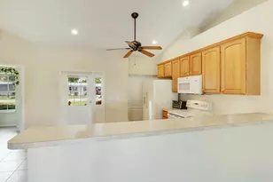 1914 SE 30th St, Okeechobee, FL 34974 - Photo 11