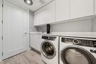 3730 N Ocean Dr, Singer Island, FL 33404 - Photo 21