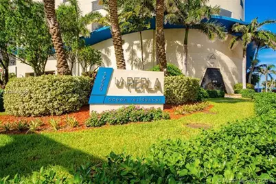 16699 Collins Avenue, Unit #1102, Sunny Isles Beach, FL 33160 - Photo 35