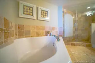 16699 Collins Ave, Sunny Isles Beach, FL 33160 - Photo 27