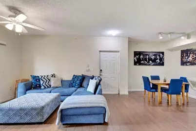 2728 Anzio 105 Court, Unit #105, Palm Beach Gardens, FL 33410 - Photo 9