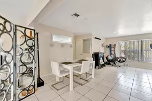 566 SE Floresta Dr, Port Saint Lucie, FL 34983 - Photo 11