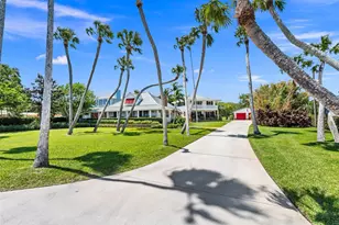 3305 N Indian River Dr, Fort Pierce, FL 34946 - Photo 3