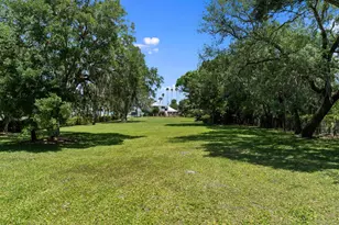 3305 N Indian River Dr, Fort Pierce, FL 34946 - Photo 91