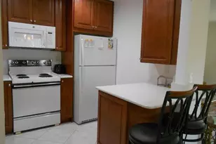 457 Flanders J Unit, Delray Beach, FL 33448 - Photo 1