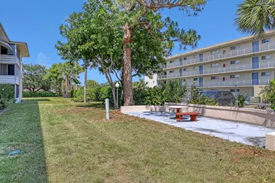 2581 N Garden Drive, Unit #107, Lake Worth, FL 33461 - Photo 21