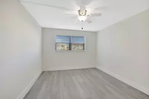 2750 Sunrise Lakes Dr W, Sunrise, FL 33322 - Photo 13