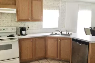 46 Mediterranean Blvd E, Port Saint Lucie, FL 34952 - Photo 9