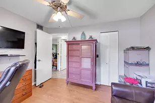 9621 Sunrise Lakes Blvd, Sunrise, FL 33322 - Photo 19