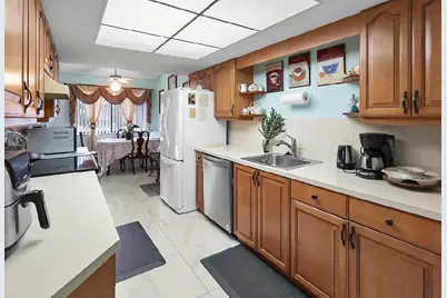 151 Meander Circle, Royal Palm Beach, FL 33411 - Photo 11