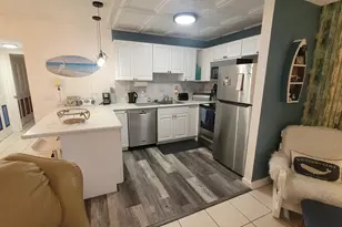 201 Kent L, West Palm Beach, FL 33417 - Photo 3