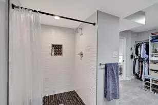 405 Brackenwood Ln S, Palm Beach Gardens, FL 33418 - Photo 43