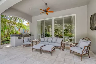 128 Viera Dr, Palm Beach Gardens, FL 33418 - Photo 53