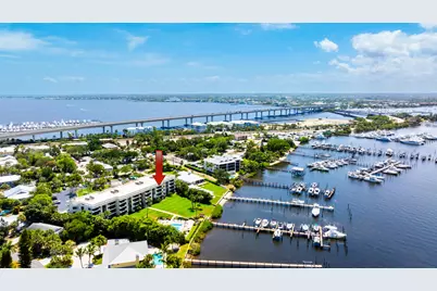 625 NW North River Drive, Unit #303, Stuart, FL 34994 - Photo 33