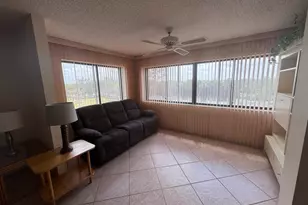 7770 Tahiti Ln, Lake Worth, FL 33467 - Photo 3