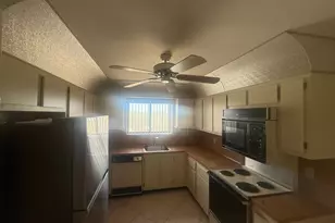 7770 Tahiti Ln, Lake Worth, FL 33467 - Photo 19