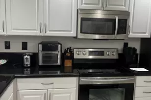 57 Piedmont B, Delray Beach, FL 33484 - Photo 9