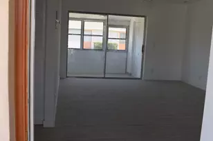 2747 Dudley Dr E, West Palm Beach, FL 33415 - Photo 5